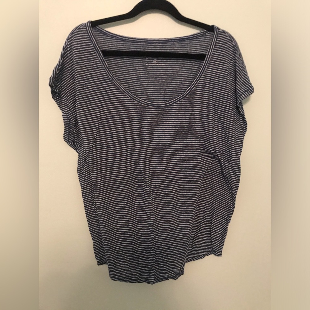 Universal Thread Blue and white stripe shirt